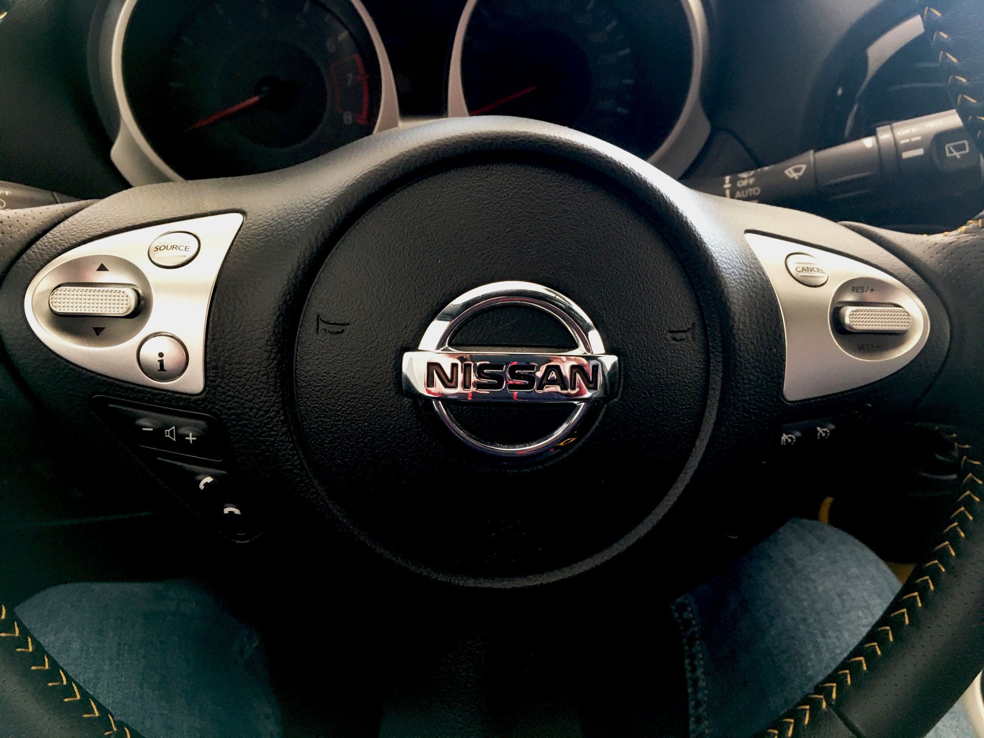Nissan Juke 1.2 dig-t fun volante